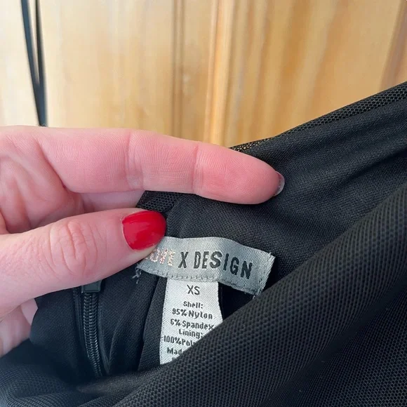 NWT Elegant Black Women's Dress - Picture 2 of 4